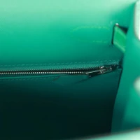 Hermes Kelly Sellier 28 Vert Verone Madame and Shiny Niloticus Crocodile Touch Palladium Hardware Hermes Kelly Sellier 28 Vert Verone Madame and Shiny Niloticus Crocodile Touch Palladium Hardware