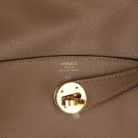 Hermes Lindy 26 Beige De Weimar Evercolor Gold Hardware Hermes Lindy 26 Beige De Weimar Evercolor Gold Hardware