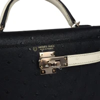 Hermes Special Order (HSS) Kelly Sellier 20 Black and Beton Ostrich Permabrass Hardware Hermes Special Order (HSS) Kelly Sellier 20 Black and Beton Ostrich Permabrass Hardware
