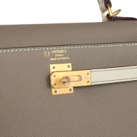 Hermes Special Order (HSS) Kelly Sellier 25 Etoupe and Craie Epsom Brushed Gold Hardware Hermes Special Order (HSS) Kelly Sellier 25 Etoupe and Craie Epsom Brushed Gold Hardware