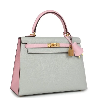 Hermes Special Order (HSS) Kelly Sellier 25 Gris Perle and Rose Sakura Chevre Brushed Gold Hardware Hermes Special Order (HSS) Kelly Sellier 25 Gris Perle and Rose Sakura Chevre Brushed Gold Hardware