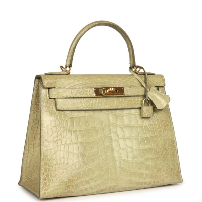Vintage Hermes Kelly 28 Vert Celadon Natura Shiny Alligator Gold Hardware Vintage Hermes Kelly 28 Vert Celadon Natura Shiny Alligator Gold Hardware