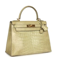 Vintage Hermes Kelly 28 Vert Celadon Natura Shiny Alligator Gold Hardware Vintage Hermes Kelly 28 Vert Celadon Natura Shiny Alligator Gold Hardware