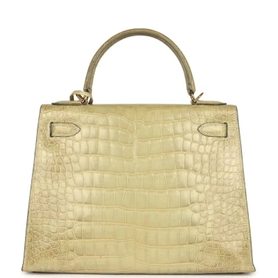 Vintage Hermes Kelly 28 Vert Celadon Natura Shiny Alligator Gold Hardware Vintage Hermes Kelly 28 Vert Celadon Natura Shiny Alligator Gold Hardware