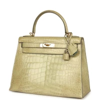 Vintage Hermes Kelly 28 Vert Celadon Natura Shiny Alligator Gold Hardware Vintage Hermes Kelly 28 Vert Celadon Natura Shiny Alligator Gold Hardware