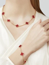 Van Cleef & Arpels Vintage Alhambra