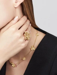 Van Cleef & Arpels Колье Frivole Van Cleef & Arpels Колье Frivole