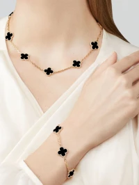 Van Cleef & Arpels -