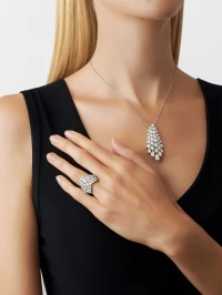 Van Cleef & Arpels Подвеска À Cheval