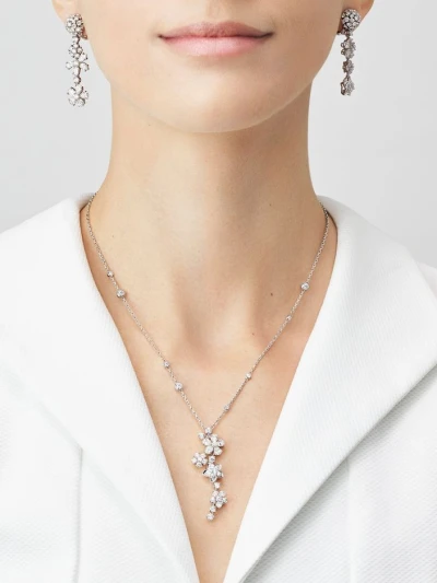 Van Cleef & Arpels Подвеска Folie des
Prés Van Cleef & Arpels Подвеска Folie des
Prés