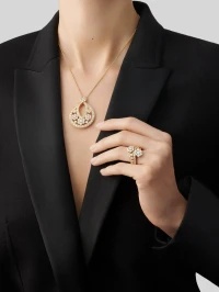 Van Cleef & Arpels Подвеска Snowflake Van Cleef & Arpels Подвеска Snowflake