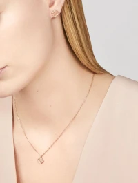 Van Cleef & Arpels Sweet Alhambra Van Cleef & Arpels Sweet Alhambra