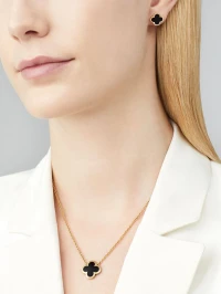 Van Cleef & Arpels Пуссеты Pure Alhambra