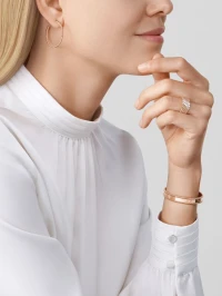 Van Cleef & Arpels Серьги-кольца Perlée perles d'or Van Cleef & Arpels Серьги-кольца Perlée perles d'or