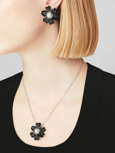 Van Cleef & Arpels Серьги Rose de Noël Van Cleef & Arpels Серьги Rose de Noël