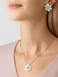 Van Cleef & Arpels Серьги Rose de Noël