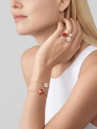 Van Cleef & Arpels Браслет Lucky Spring Van Cleef & Arpels Браслет Lucky Spring