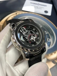 Ulysse Nardin FREAK Ulysse Nardin FREAK