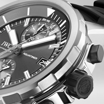 IWC Aquatimer Chronograph Edition «Sharks» IWC Aquatimer Chronograph Edition «Sharks»