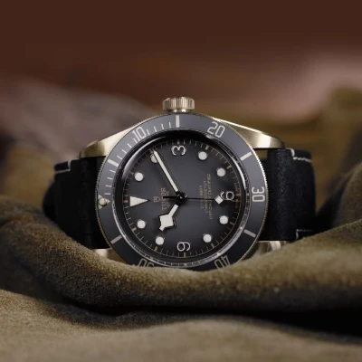 Tudor Black Bay Bronze Tudor Black Bay Bronze