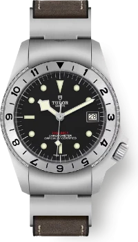 Tudor Black Bay P01 Tudor Black Bay P01