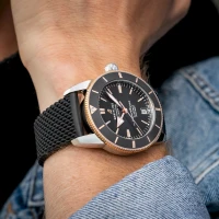Breitling Superocean Heritage B20 Automatic Breitling Superocean Heritage B20 Automatic