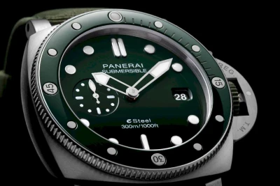 Panerai Submersible QuarantaQuattro Verde Smeraldo Panerai Submersible QuarantaQuattro Verde Smeraldo