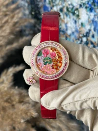 Van Cleef & Arpels Charms Extraordinaire Amour Van Cleef & Arpels Charms Extraordinaire Amour