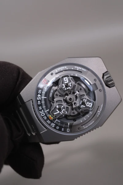 Urwerk Magic T