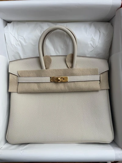 Hermes Birkin 25 Craie / Togo / ghw stamp w Hermes Birkin 25 Craie / Togo / ghw stamp w
