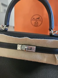 Hermes Kelly 25 Caban / Togo / phw W