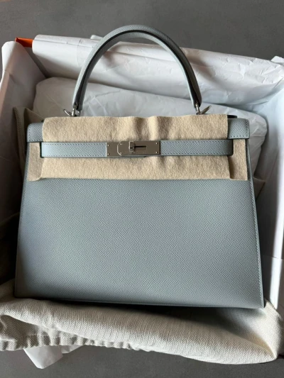 Hermes Kelly 28 Bleu Glacier / Epsom / phw W Hermes Kelly 28 Bleu Glacier / Epsom / phw W
