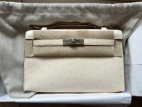 Hermes Kelly Pochette Nata / Ostrich / phw Hermes Kelly Pochette Nata / Ostrich / phw